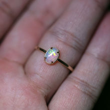 Load image into Gallery viewer, Minimal Style Oval Australian Solid Opal Ring 18k Yellow Gold Band