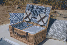 Load image into Gallery viewer, Belmont Picnic Basket