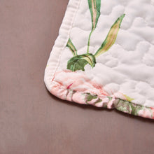 Load image into Gallery viewer, DaDa Bedding Set of 4-Pieces Romantic Roses Pink Floral Quilted Dining Placemats 13” x 19” (879)