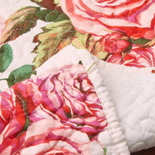 Load image into Gallery viewer, DaDa Bedding Romantic Roses Pink White Lovely Floral Quilted Dining Table Runner (879)