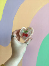 Load image into Gallery viewer, Heart Shaped Hair Claw