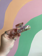 Load image into Gallery viewer, Classic Hair Claw