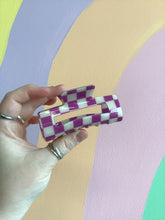 Load image into Gallery viewer, Checker Hair Claws