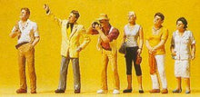 Load image into Gallery viewer, Preiser 10467 HO Scale Spectators -- Sightseers