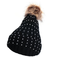 Load image into Gallery viewer, Noelle Beanie in Black