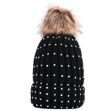 Load image into Gallery viewer, Noelle Beanie in Black