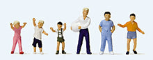 Load image into Gallery viewer, Preiser 14120 HO Scale Children Playing Ball -- pkg(6)