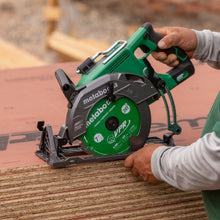 Load image into Gallery viewer, Metabo HPT C3607DWAQ4M 7-1/4 Inch Rear Handle Circular Saw (Bare Tool)