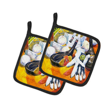 Load image into Gallery viewer, Golf Clubs, Ball and Glove Pot Holders - Set of 2 Decorative Kitchen Helpers | Made in the USA 6070PTHD