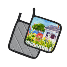 Load image into Gallery viewer, Houses Pot Holders - Set of 2 Decorative Kitchen Helpers | Made in the USA 6133PTHD