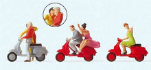 Load image into Gallery viewer, Preiser 10607 HO Scale Three Vespa Scooters w/Riders