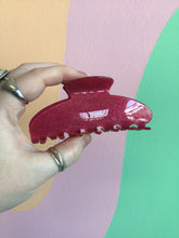 Load image into Gallery viewer, Specialty Hair Claws