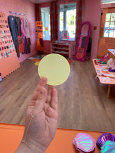 Load image into Gallery viewer, Matte Circle Travel Mirror