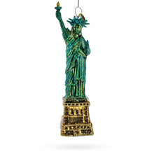 Load image into Gallery viewer, Statue of Liberty New York Glass Christmas Ornament