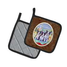 Load image into Gallery viewer, Boston Terrier Trio Pot Holders - Set of 2 Decorative Kitchen Helpers | Made in the USA 7005PTHD
