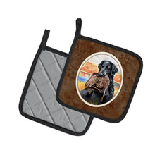 Load image into Gallery viewer, Flat Coated Retriever Pot Holders - Set of 2 Decorative Kitchen Helpers | Made in the USA 7032PTHD