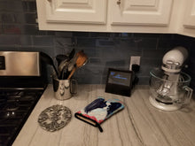 Load image into Gallery viewer, Papillon Black and White Oven Mitt 7040OVMT