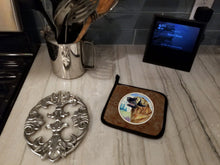 Load image into Gallery viewer, Leonberger Pot Holders - Set of 2 Decorative Kitchen Helpers | Made in the USA 7056PTHD