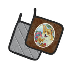 Load image into Gallery viewer, Corgi Momma loves Roses Pot Holders - Set of 2 Decorative Kitchen Helpers | Made in the USA 7084PTHD