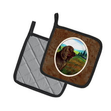 Load image into Gallery viewer, Sussex Spaniel Pot Holders - Set of 2 Decorative Kitchen Helpers | Made in the USA 7122PTHD