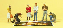 Load image into Gallery viewer, Preiser 10549 HO Scale Working People -- Street Artists &amp; Onlookers pkg(6)