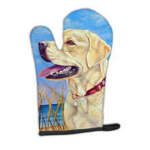Load image into Gallery viewer, Yellow Labrador at the Beach Oven Mitt 7158OVMT