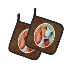 Load image into Gallery viewer, Basset Hound Pot Holders - Set of 2 Decorative Kitchen Helpers | Made in the USA 7227PTHD