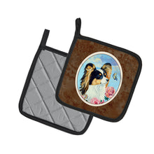 Load image into Gallery viewer, Papillon Pot Holders - Set of 2 Decorative Kitchen Helpers | Made in the USA 7242PTHD