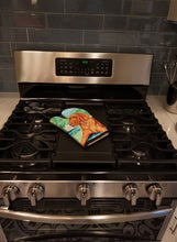 Load image into Gallery viewer, Vizsla Oven Mitt 7264OVMT