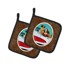 Load image into Gallery viewer, Great Dane with Mona Lisa Pot Holders - Set of 2 Decorative Kitchen Helpers | Made in the USA 7282PTHD