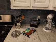 Load image into Gallery viewer, Fairy Moon Dance with Corgi Oven Mitt 7376OVMT