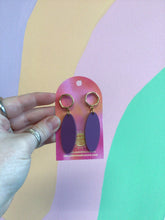 Load image into Gallery viewer, Classic Oval Earrings