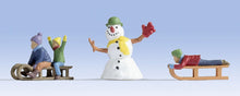 Load image into Gallery viewer, Noch 17921 O Scale Children Playing in the Snow -- 3 Children, 2 Sleds, Snowman