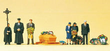 Load image into Gallery viewer, Preiser 10519 HO Scale Pedestrians -- Protestant Funeral pkg(6)