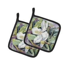 Load image into Gallery viewer, Magnolia Pot Holders - Set of 2 Decorative Kitchen Helpers | Made in the USA 8004PTHD
