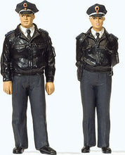 Load image into Gallery viewer, Preiser 44909 G Scale Emergency -- Post-War German Police w/Blue Uniform pkg(2)