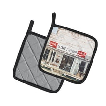 Load image into Gallery viewer, Octave Fontenot Pot Holders - Set of 2 Decorative Kitchen Helpers | Made in the USA 8111PTHD