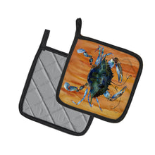 Load image into Gallery viewer, Crab Pot Holders - Set of 2 Decorative Kitchen Helpers | Made in the USA 8143PTHD