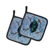 Load image into Gallery viewer, Crab Pot Holders - Set of 2 Decorative Kitchen Helpers | Made in the USA 8151PTHD