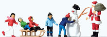 Load image into Gallery viewer, Preiser 10626 HO Scale Christmas Figure Set in Merry Christmas Box