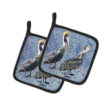 Load image into Gallery viewer, Pelican Pot Holders - Set of 2 Decorative Kitchen Helpers | Made in the USA 8409PTHD