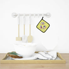 Load image into Gallery viewer, Oyster Pot Holders - Set of 2 Decorative Kitchen Helpers | Made in the USA 8453PTHD