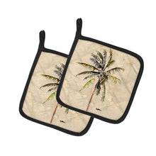 Load image into Gallery viewer, Palm Tree Pot Holders - Set of 2 Decorative Kitchen Helpers | Made in the USA 8482PTHD