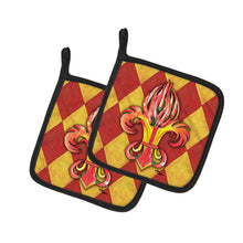 Load image into Gallery viewer, Peppers Fleur de lis Pot Holders - Set of 2 Decorative Kitchen Helpers | Made in the USA 8499PTHD