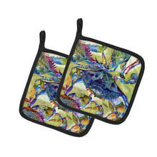 Load image into Gallery viewer, Crab All Over Pot Holders - Set of 2 Decorative Kitchen Helpers | Made in the USA 8512PTHD