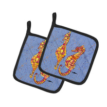 Load image into Gallery viewer, Seahorses on Blue Pot Holders - Set of 2 Decorative Kitchen Helpers | Made in the USA 8526PTHD