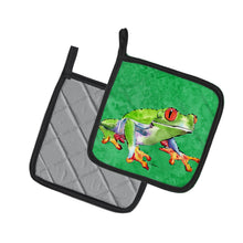 Load image into Gallery viewer, Frog Pot Holders - Set of 2 Decorative Kitchen Helpers | Made in the USA 8688PTHD
