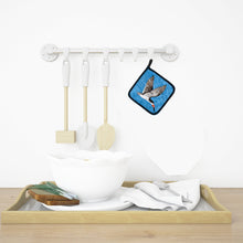Load image into Gallery viewer, Bird on Blue Pot Holders - Set of 2 Decorative Kitchen Helpers | Made in the USA 8692PTHD