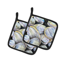 Load image into Gallery viewer, Clam Quahog Pot Holders - Set of 2 Decorative Kitchen Helpers | Made in the USA 8714PTHD
