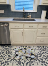 Load image into Gallery viewer, Clam Quahog Machine Washable Memory Foam Mat 8714RUG